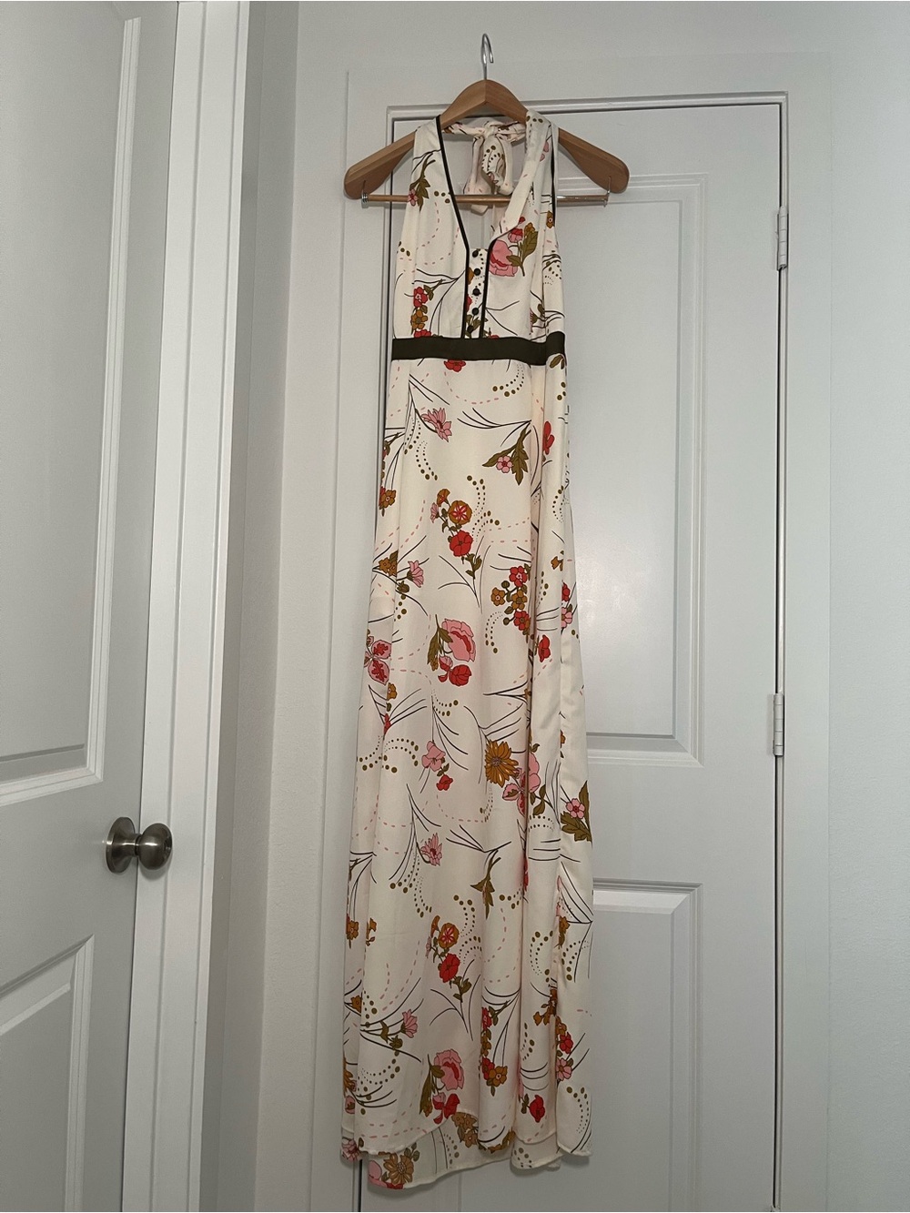 ModCloth Ivory Floral Halter Maxi Dress - Women